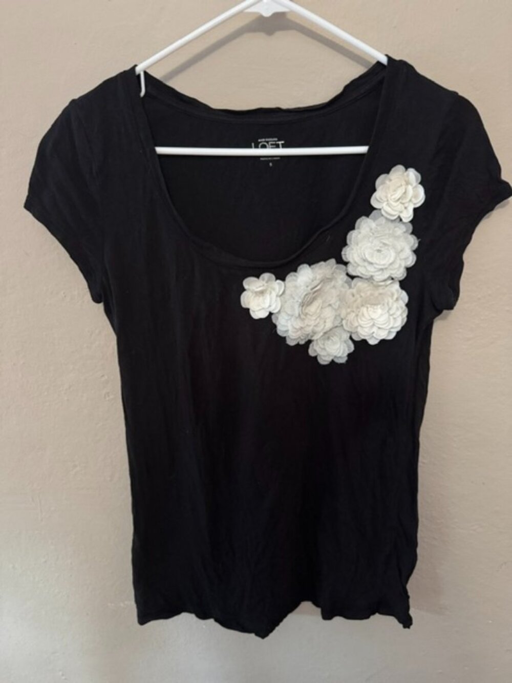 Women's Loft t-shirt
